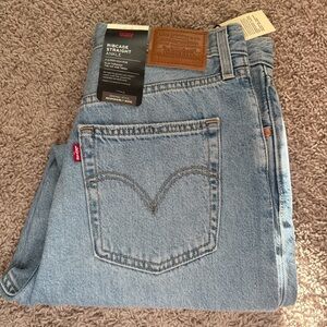 Levi's Ribcage Straight Ankle Jeans - Light Blue Wash